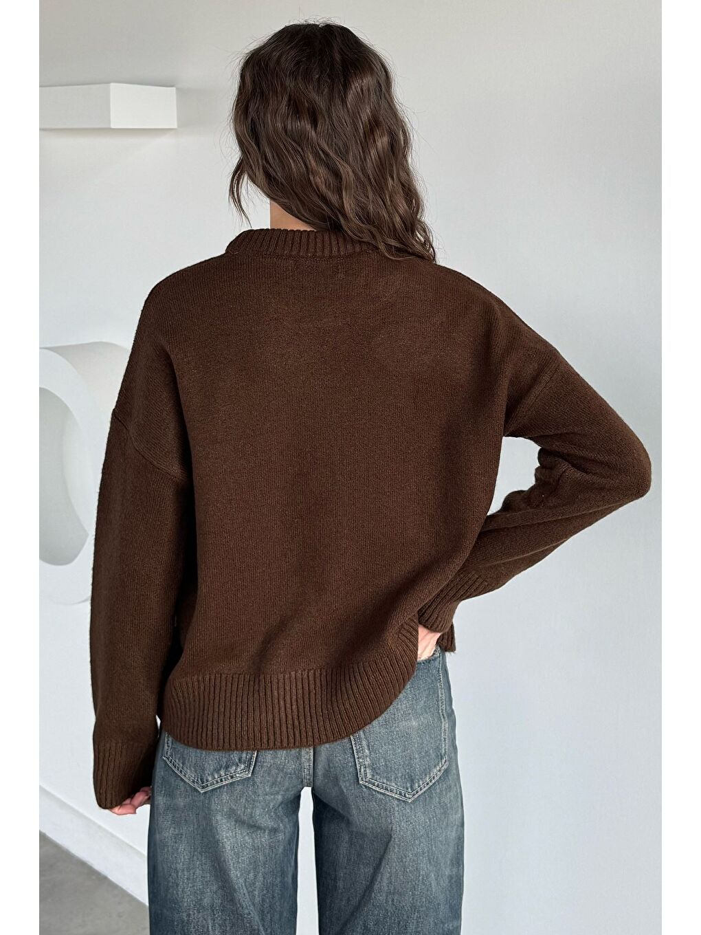 Kahverengi Kadın Bisiklet Yaka Fular Aksesuarlı Triko Kazak-3