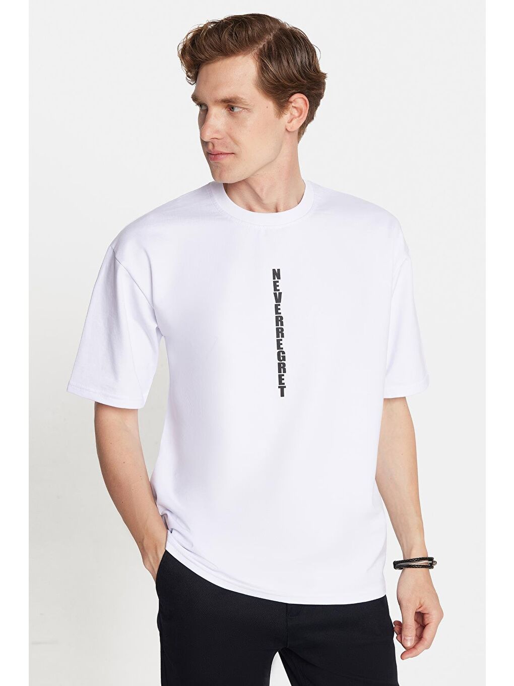 Erkek Oversize Geniş Kesim Pamuklu Baskılı Bisiklet Yaka Beyaz Tişört-3