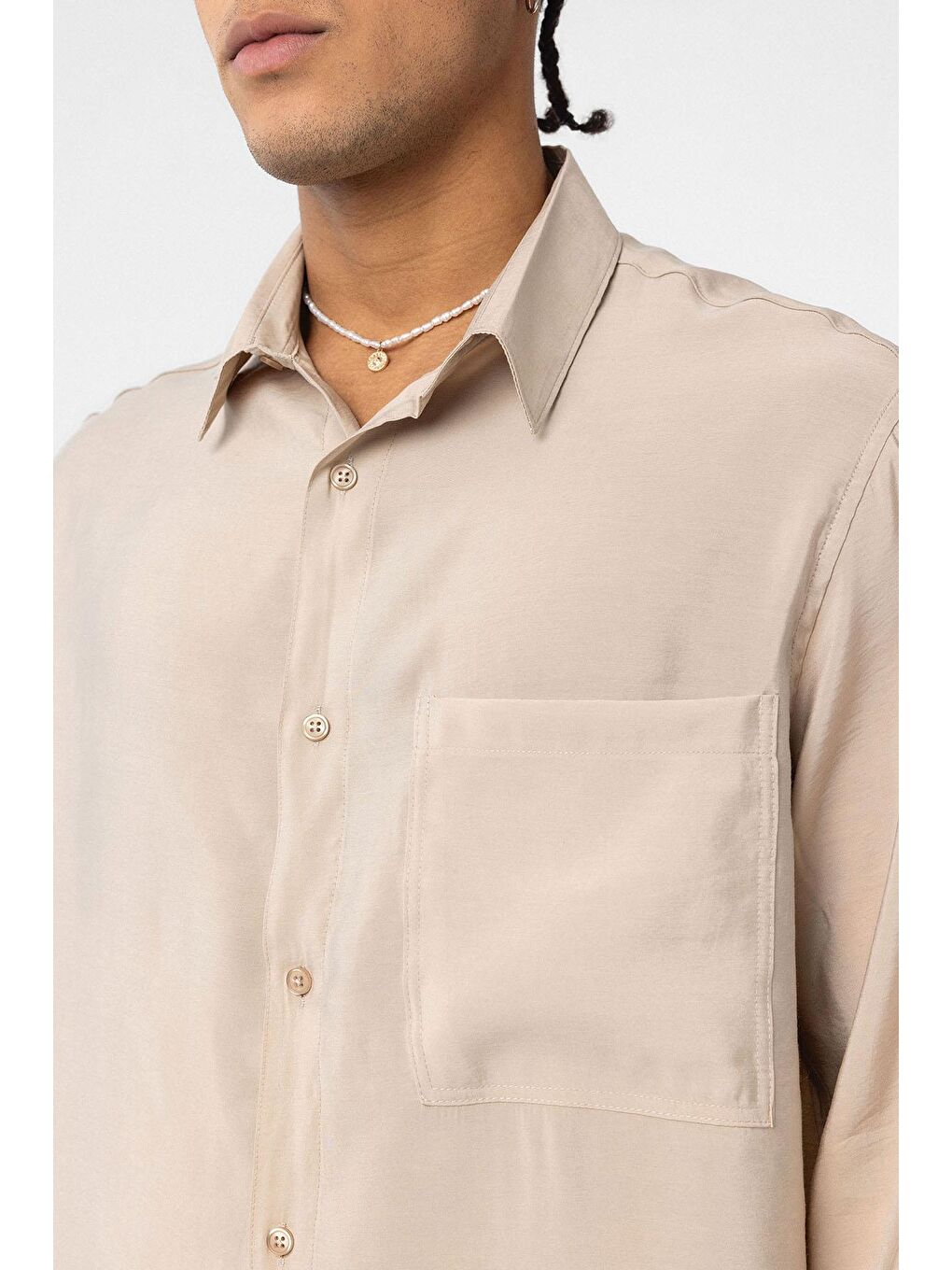 Oversize Uzun Kollu Tek Cepli Modal Kumaş Gömlek Bej-4