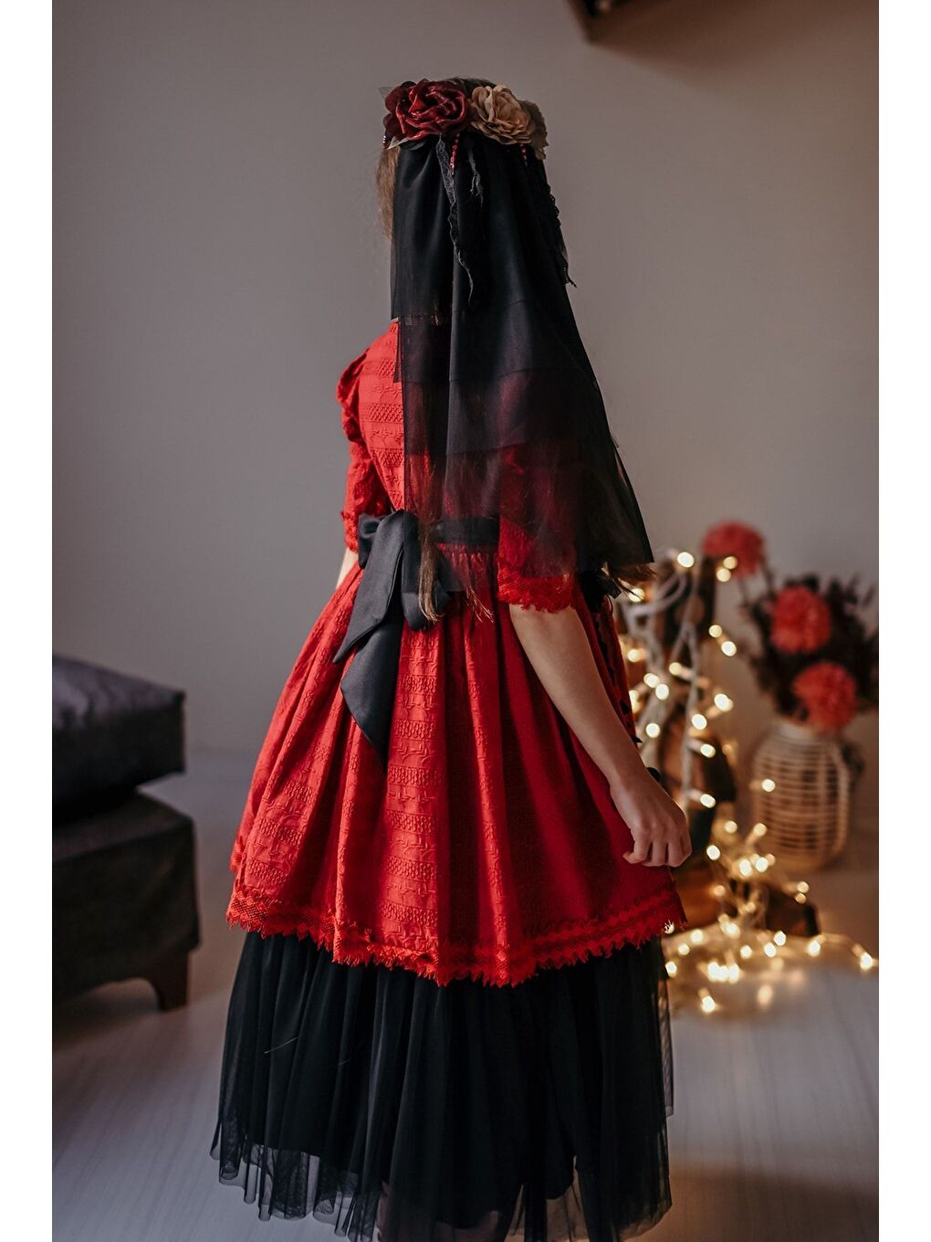 Kırmızı Özel Tasarım Kız Çocuk Elbise  Lacivert beyaz  Duvaklı Pamuk Brode Ve Tül Detaylı Uzun Elbise_M2-2