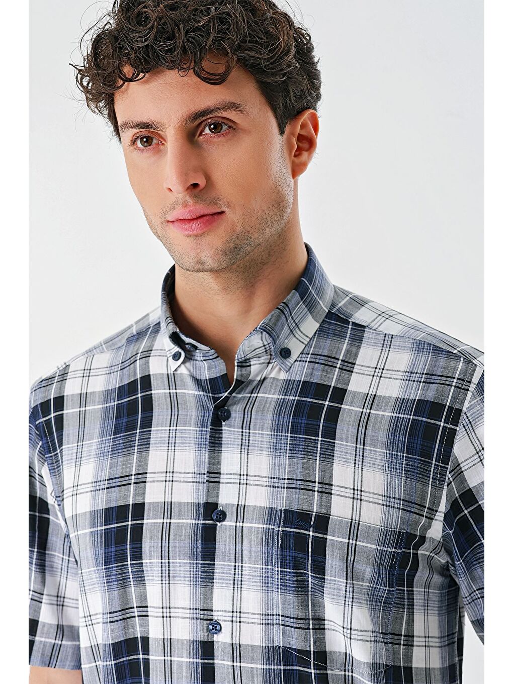 Lacivert Kısa Kollu Ekoseli Cepli %100 Pamuk Klasik Comfort Fit Rahat Kesim Gömlek 1004240196-4