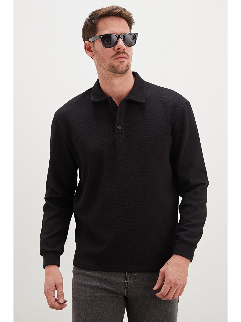 Siyah Yarım Düğmeli Polo Yaka Pike Sweatshirt-1