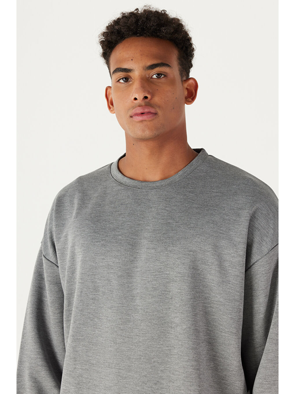 Erkek Gri Melanj Oversize Bol Kesim Bisiklet Yaka Düz Sweatshirt-3