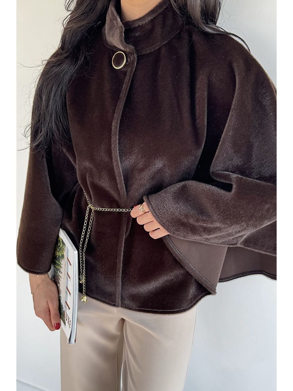 Kahverengi Kadın Su Fırçalı Kaşe Panço-1