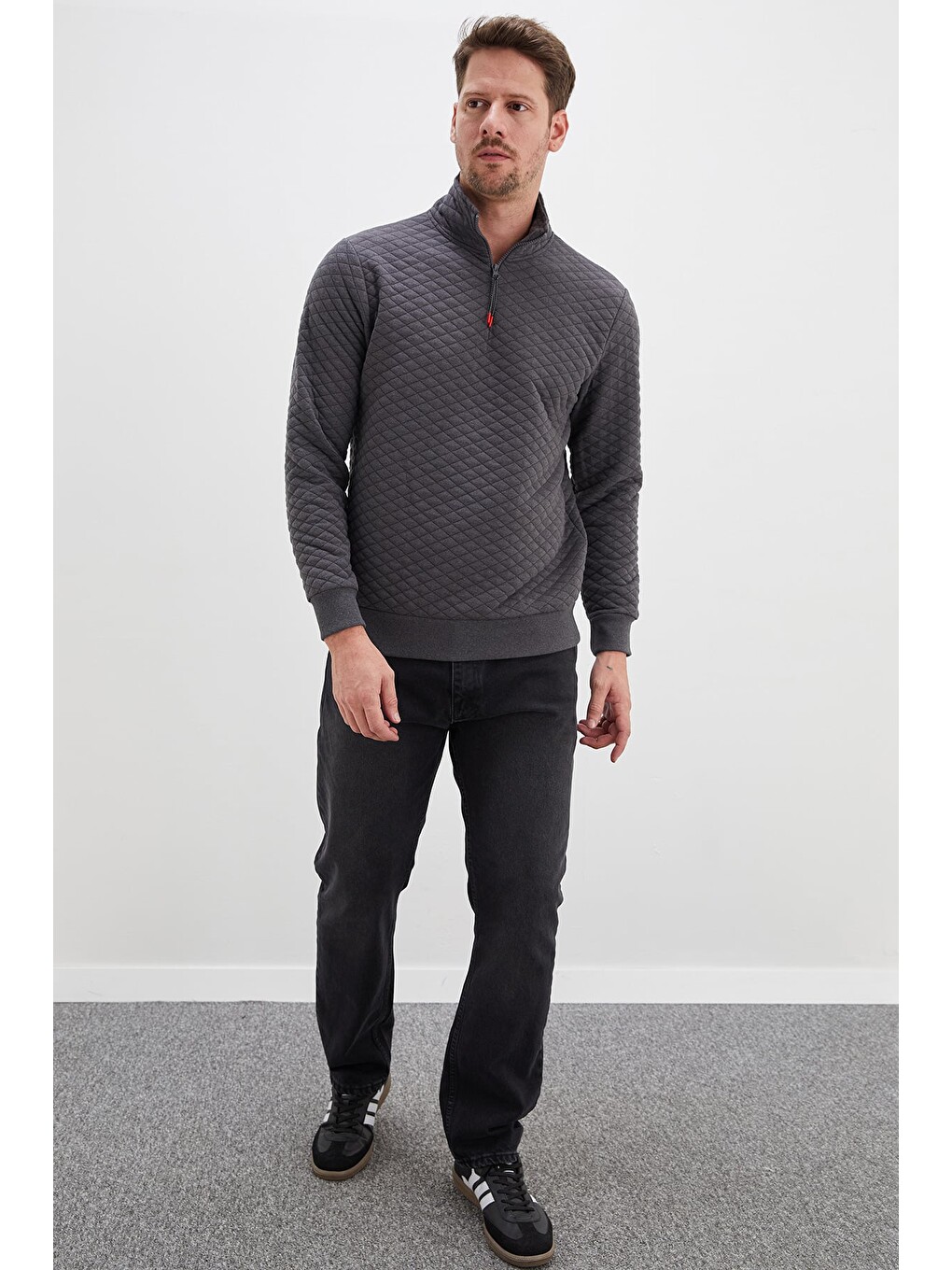 Antrasit Yarım Fermuarlı Dik Yaka Kapitone Sweatshirt-2