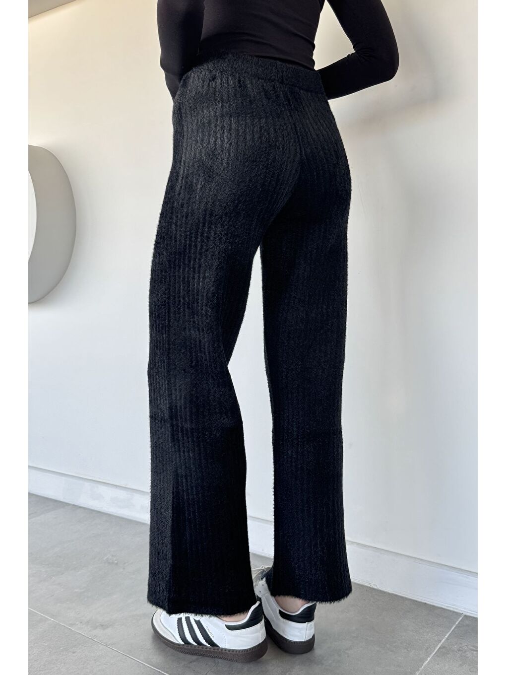 Siyah Kadın Sakallı Triko Pantolon-2