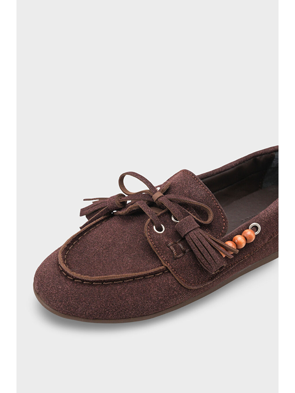 Kahverengi Erinna Püsküllü Ahşap Aksesuarlı Yumuşak Kadın Loafer Ayakkabı-2