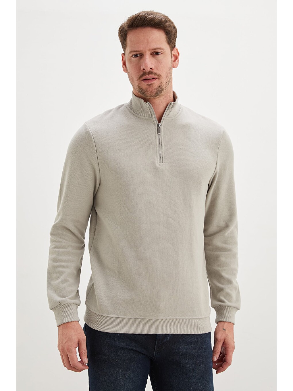 Gri Fitilli Dik Yaka Yarım Fermuarlı Sweatshirt-1