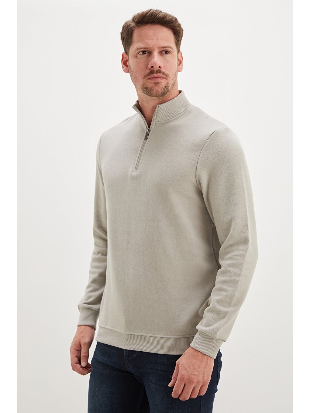 Gri Fitilli Dik Yaka Yarım Fermuarlı Sweatshirt-2