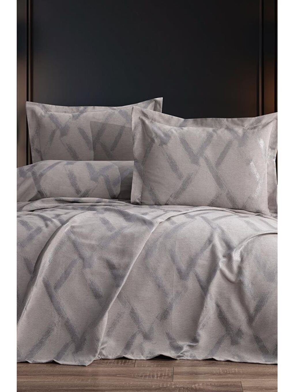 Nisan 3 Parça Çift Kişilik Pike Takımı 240x260 Bej