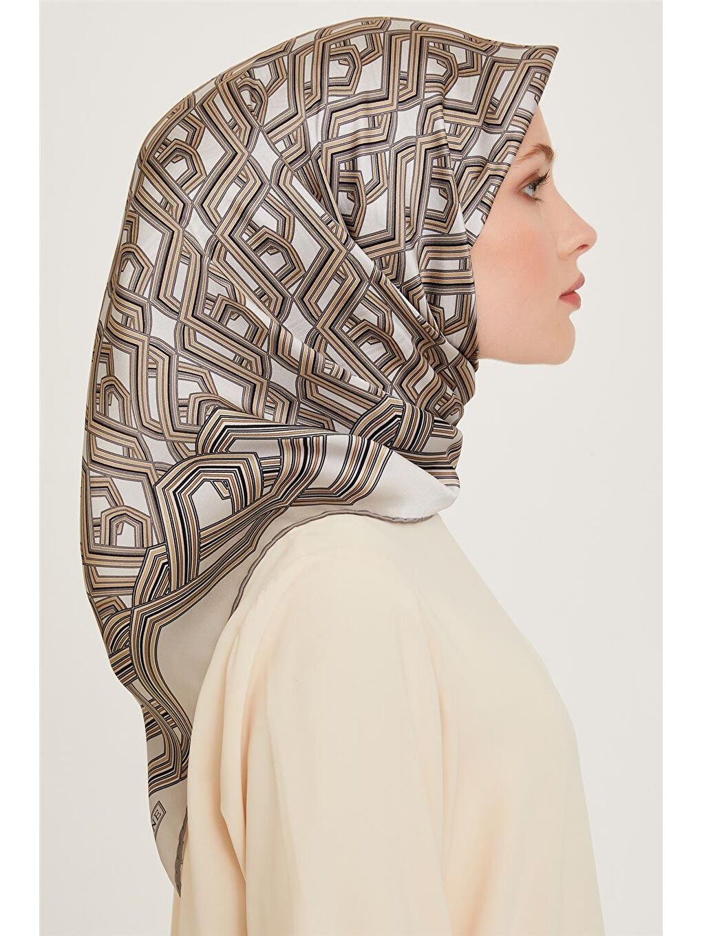 Kahverengi Klasik Desenli Twill Saf İpek Eşarp 9213D 34-1