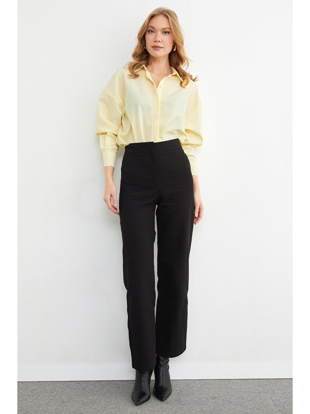 Sarı Basic Yırtmaçlı Oversize Gömlek-1