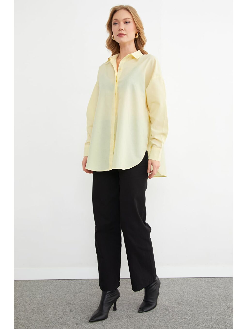 Sarı Basic Yırtmaçlı Oversize Gömlek-4