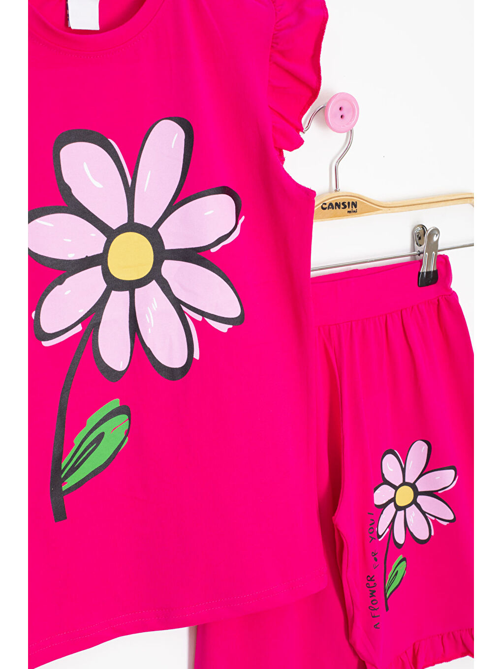 Fuşya Papatya Baskılı Fırfır Detaylı Kız Çocuk Şortlu 2li Takım 20606-1