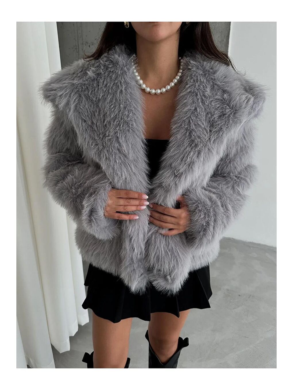 Gri Şal Yaka Kürk-1