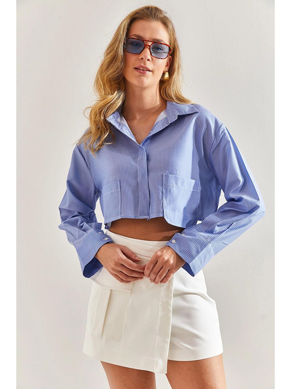 Mavi Bianco Lucci Kadın Cepli Çizgili Crop Gömlek 60171035-4