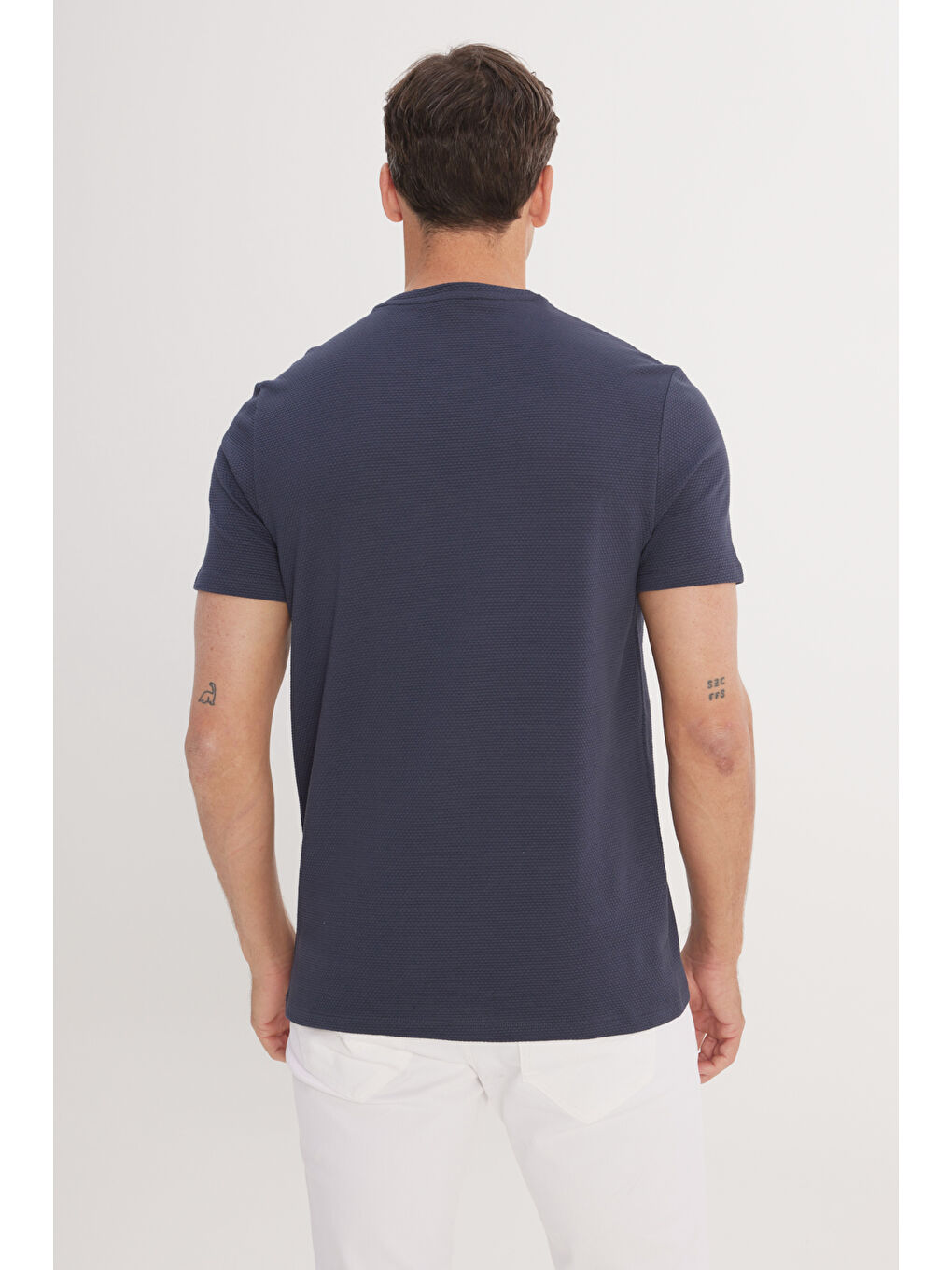 Erkek Lacivert Slim Fit Dar Kesim Bisiklet Yaka Kısa Kollu Yumuşak Tuşeli Basic Tişört-4