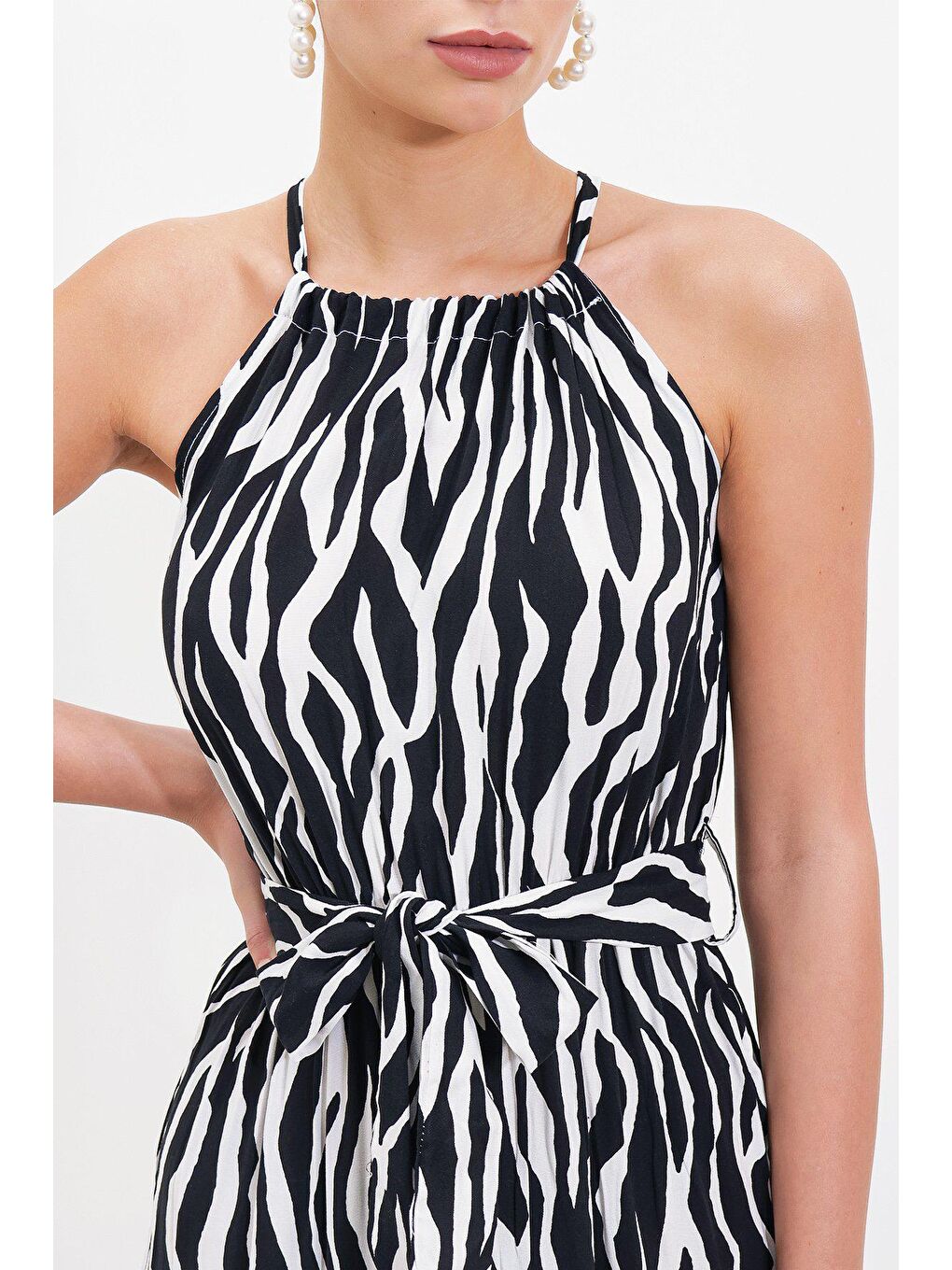 Siyah İnce Askılı Bel Lastikli ELBİSE-3