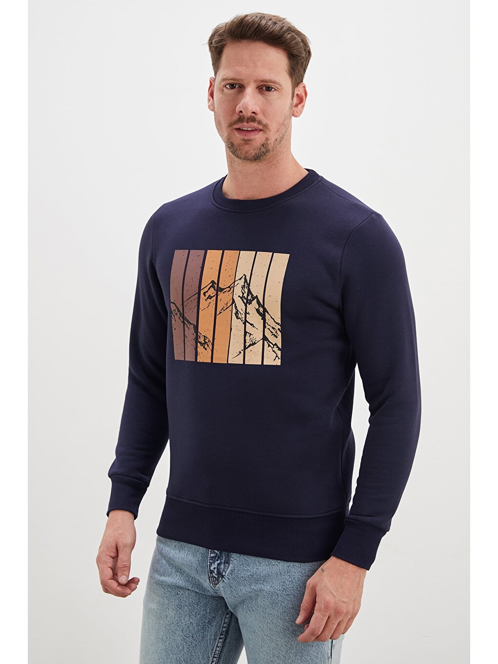 Lacivert 3 İplik Dağ Baskılı Bisiklet Yaka Sweatshirt-2