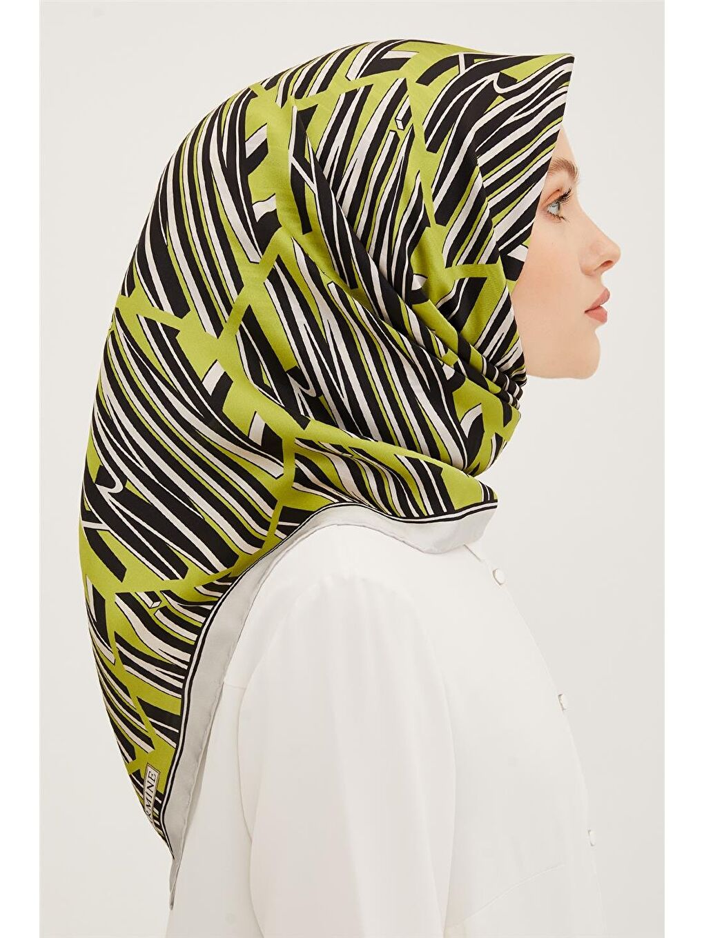 Yeşil Twill İpek Eşarp 23Ya8911 9 58-1