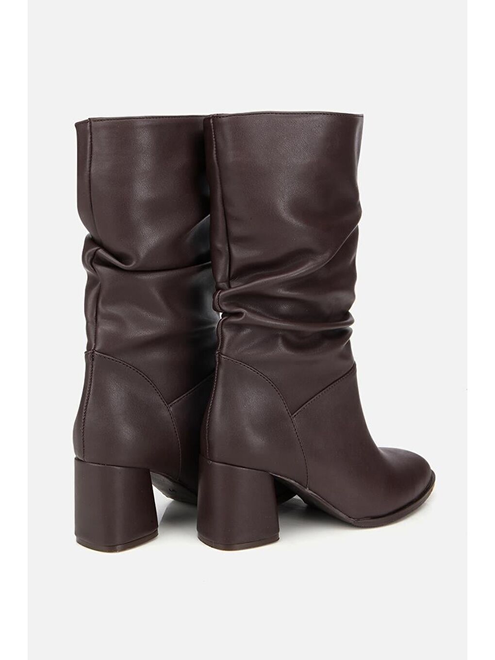 Kadın Kahverengi Kırışık Görünümlü Diz Altı Topuklu Bot-3