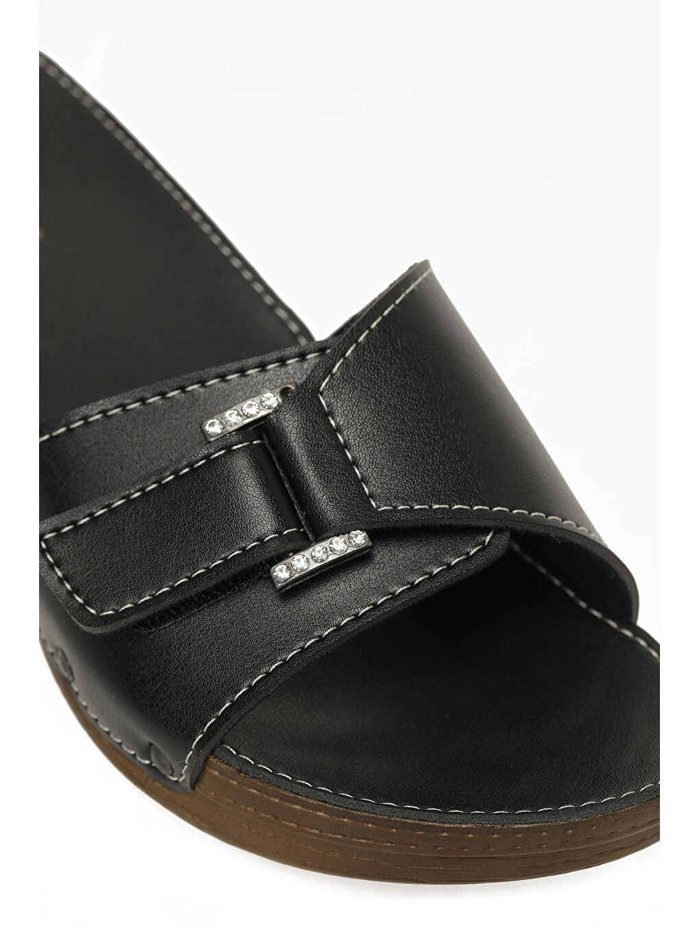 409021.Z6FX Siyah Kadın Ev Terliği-6