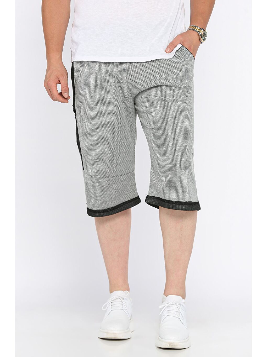 Gri Erkek Bel Bağlamalı Kapri-1