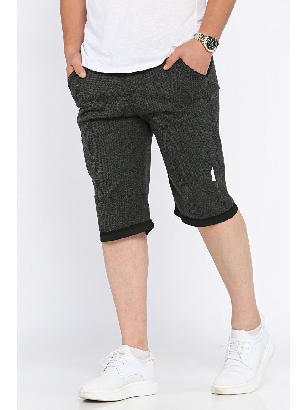 Siyah Erkek Bel Bağlamalı Kapri