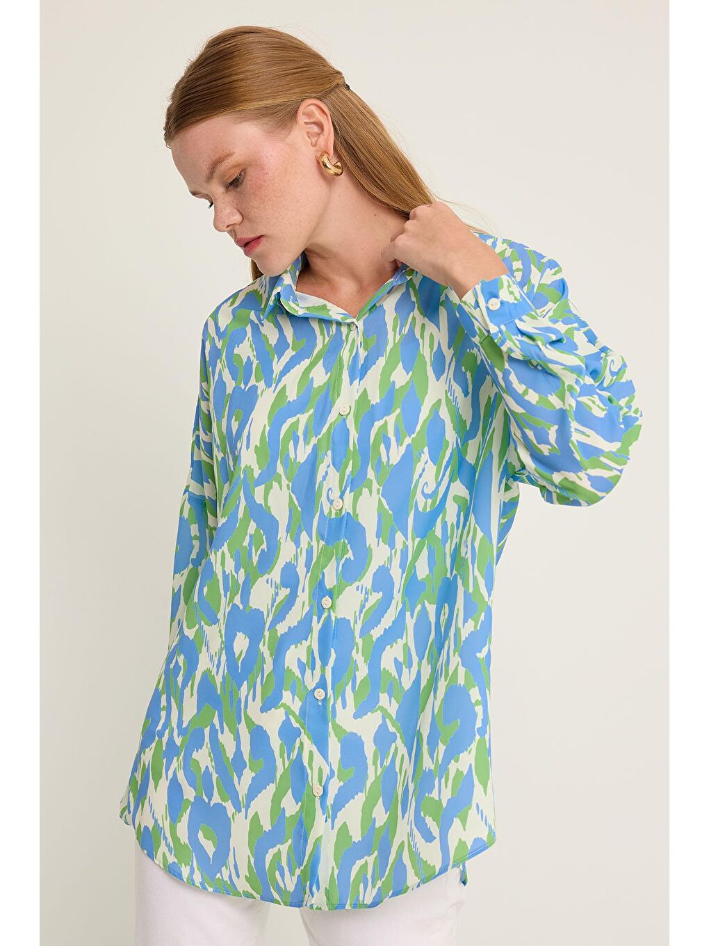 Sarı Kadın Mavi Yeşil Desenli Oversize Saten Gömlek 3985