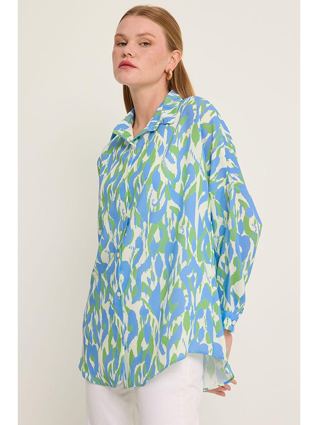 Sarı Kadın Mavi Yeşil Desenli Oversize Saten Gömlek 3985-1