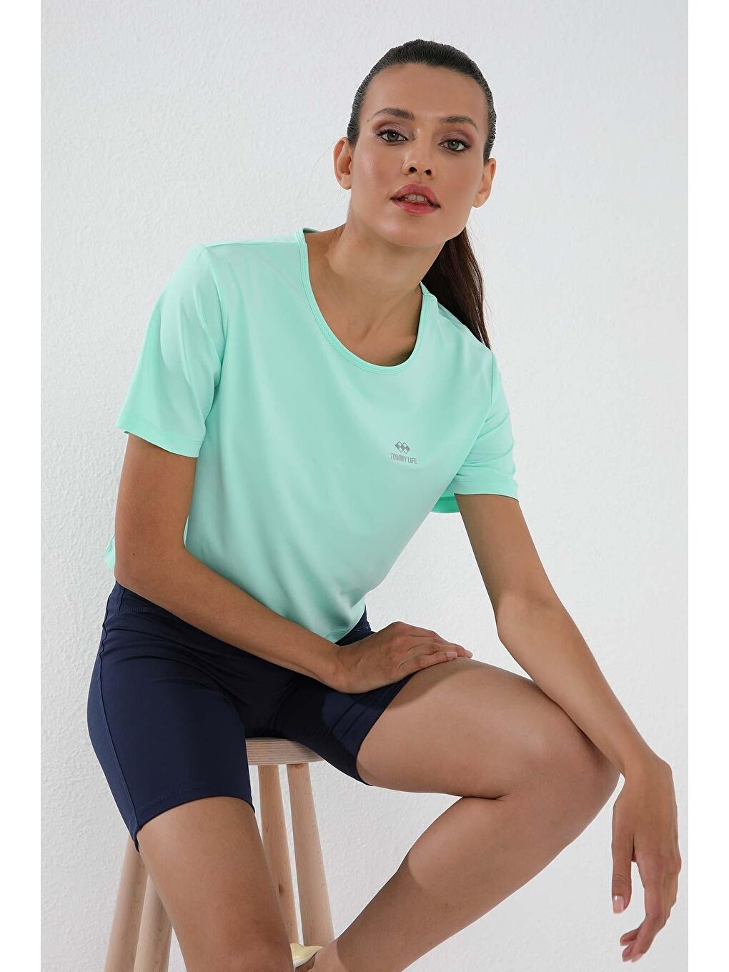 TOMMYLIFE Mint Yeşili Basic Kısa Kol Standart Kalıp O Yaka Kadın Crop Top T-Shirt - 97143