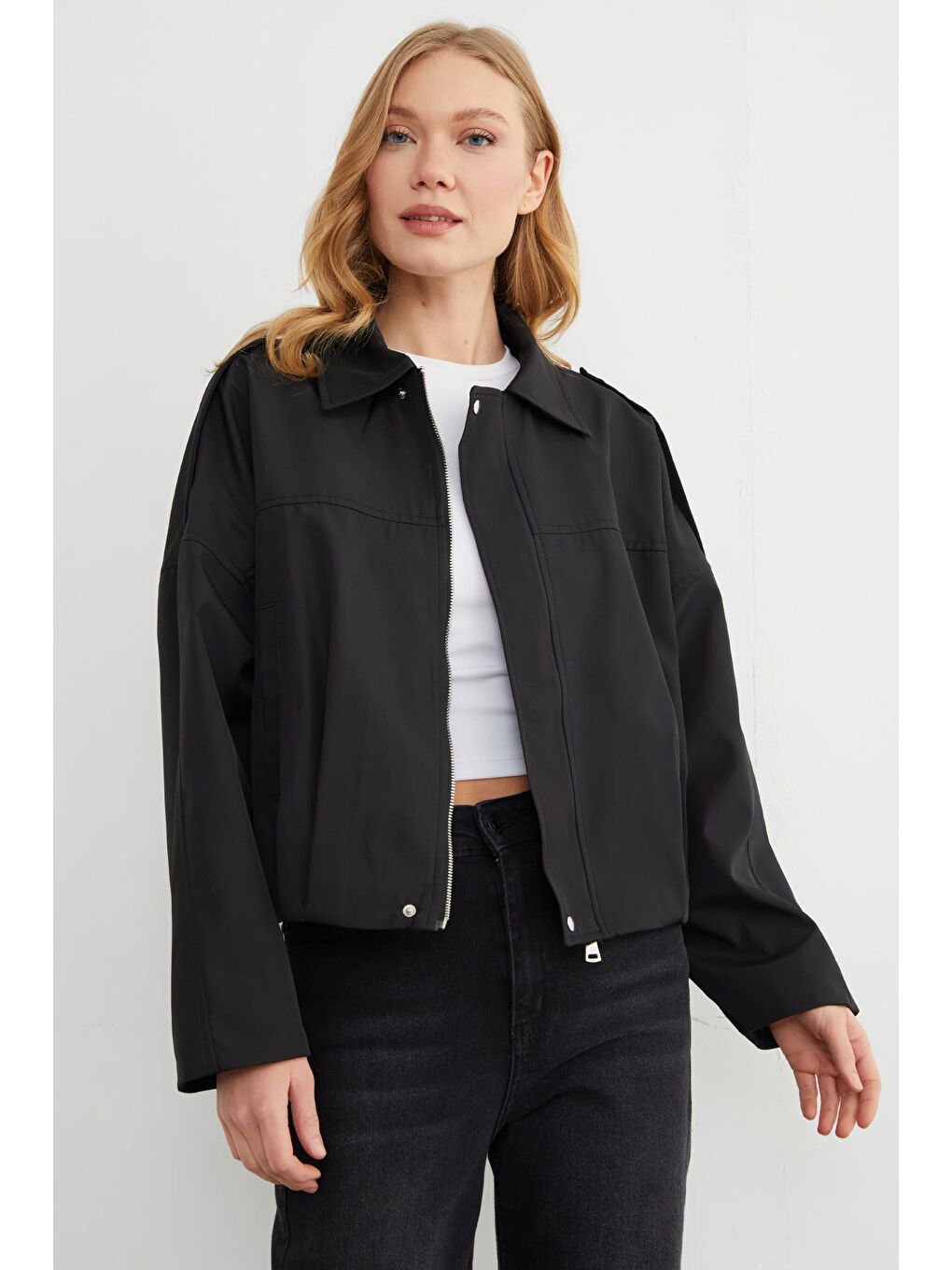 Siyah Basic Omuz Detaylı Oversize Bomber Trençkot-4