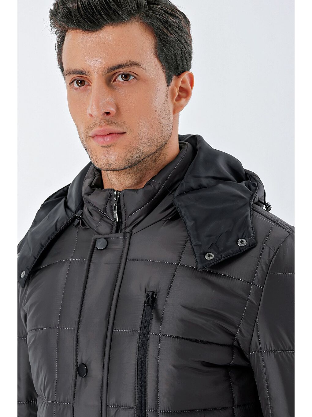 Koyu Antrasit Kapüşonlu Kapitoneli Astar Comfort Fit Rahat Kesim Klasik Kaban 1008235155-4