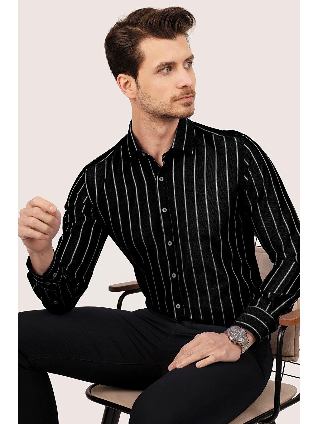 Siyah Beyaz Çizgili Slimfit Erkek Gömlek-2