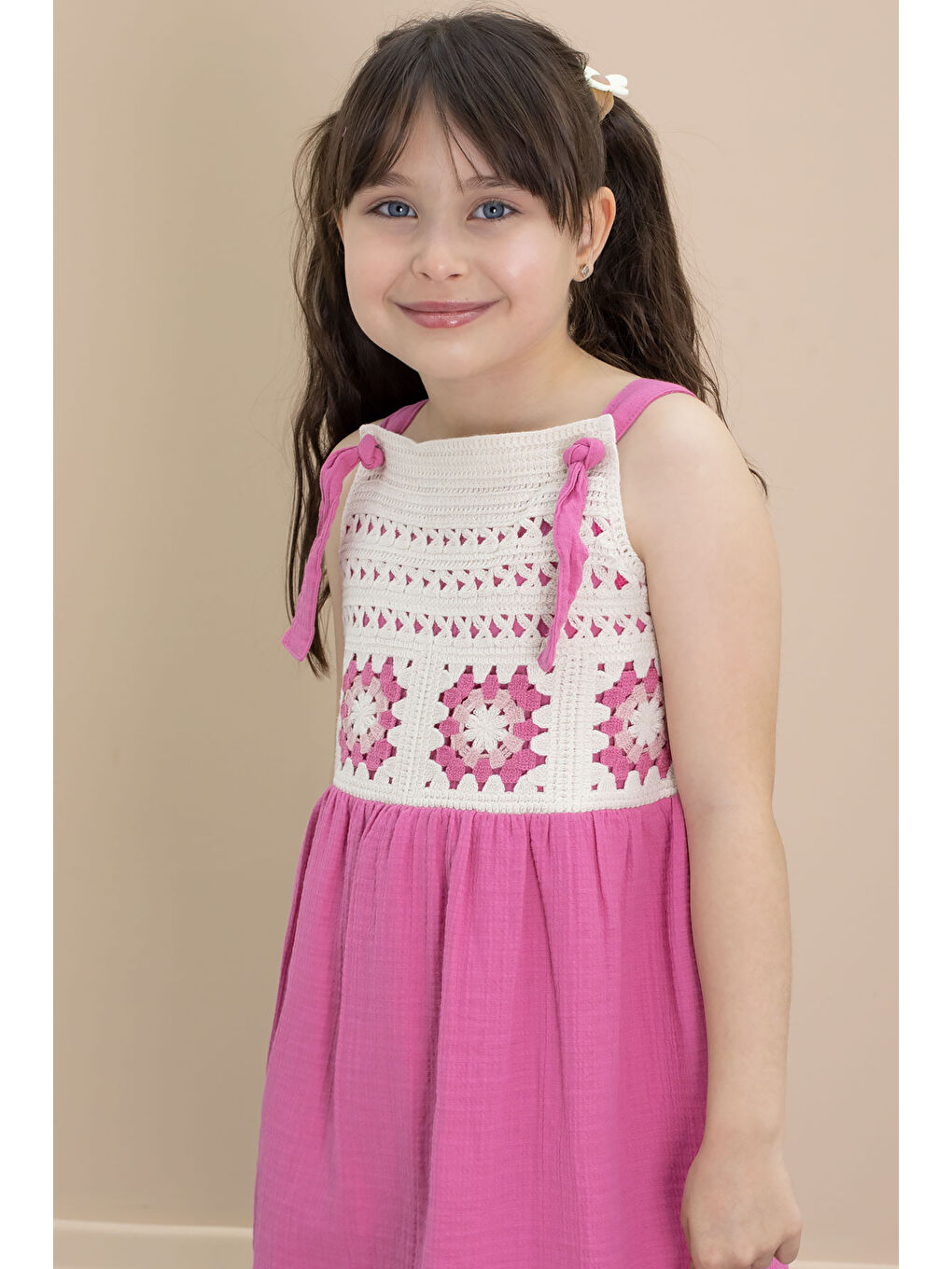 Fuşya Dantel Detaylı Askılı Kız Çocuk Müslin Elbise 21023-1