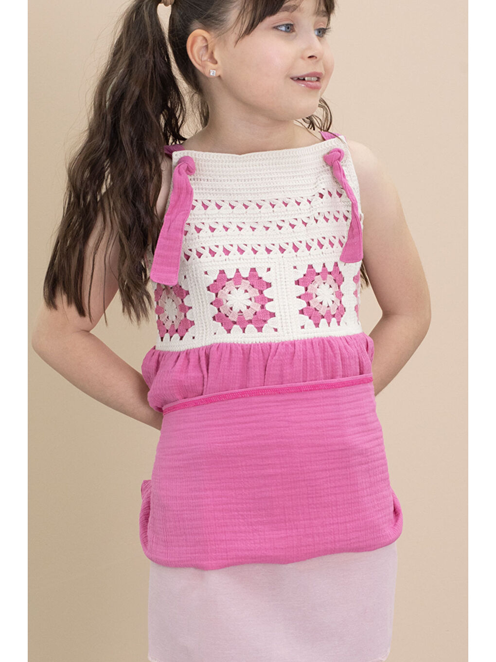 Fuşya Dantel Detaylı Askılı Kız Çocuk Müslin Elbise 21023-4