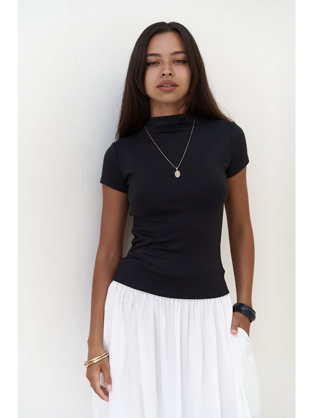 Anvers Boğazlı Siyah Crop-1