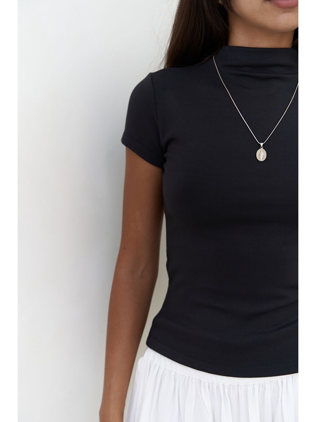 Anvers Boğazlı Siyah Crop-5