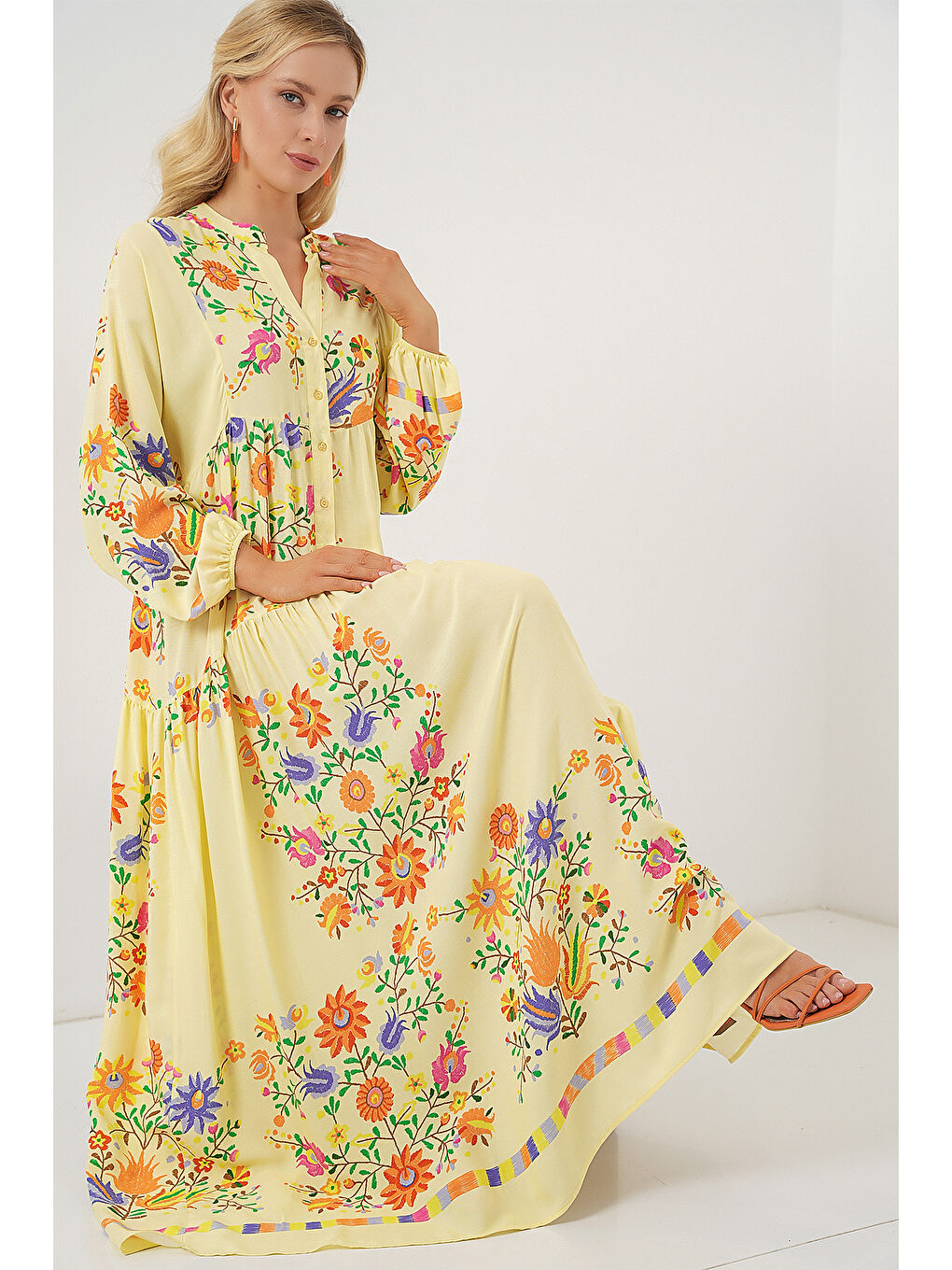 2423 Otantik Desenli Tesettür Elbise - A.Sarı-1