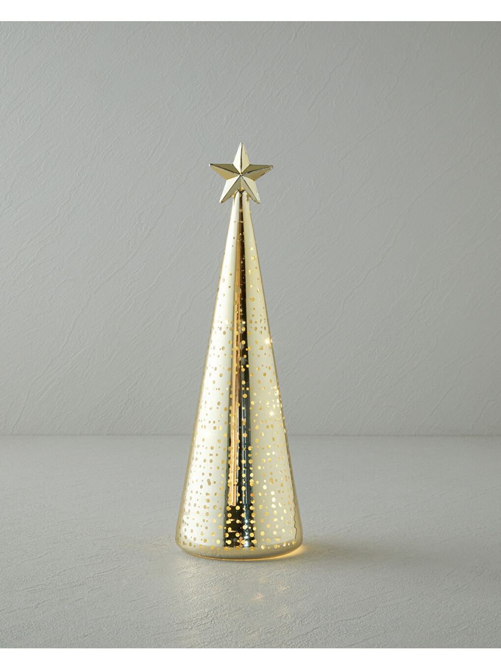 Sarı Casilias Yılbaşı Ağaç Süsü 8x8x21,5 Gold-1