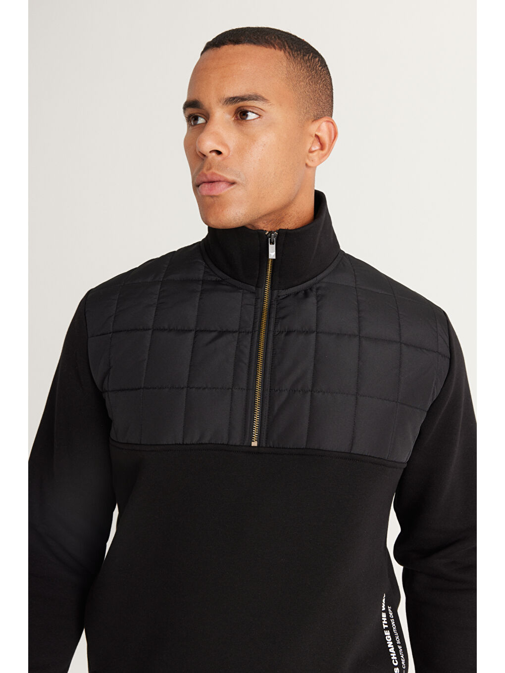 Erkek Siyah Standart Fit Normal Kesim Bato Yaka Desenli Pamuklu Sweatshirt-2