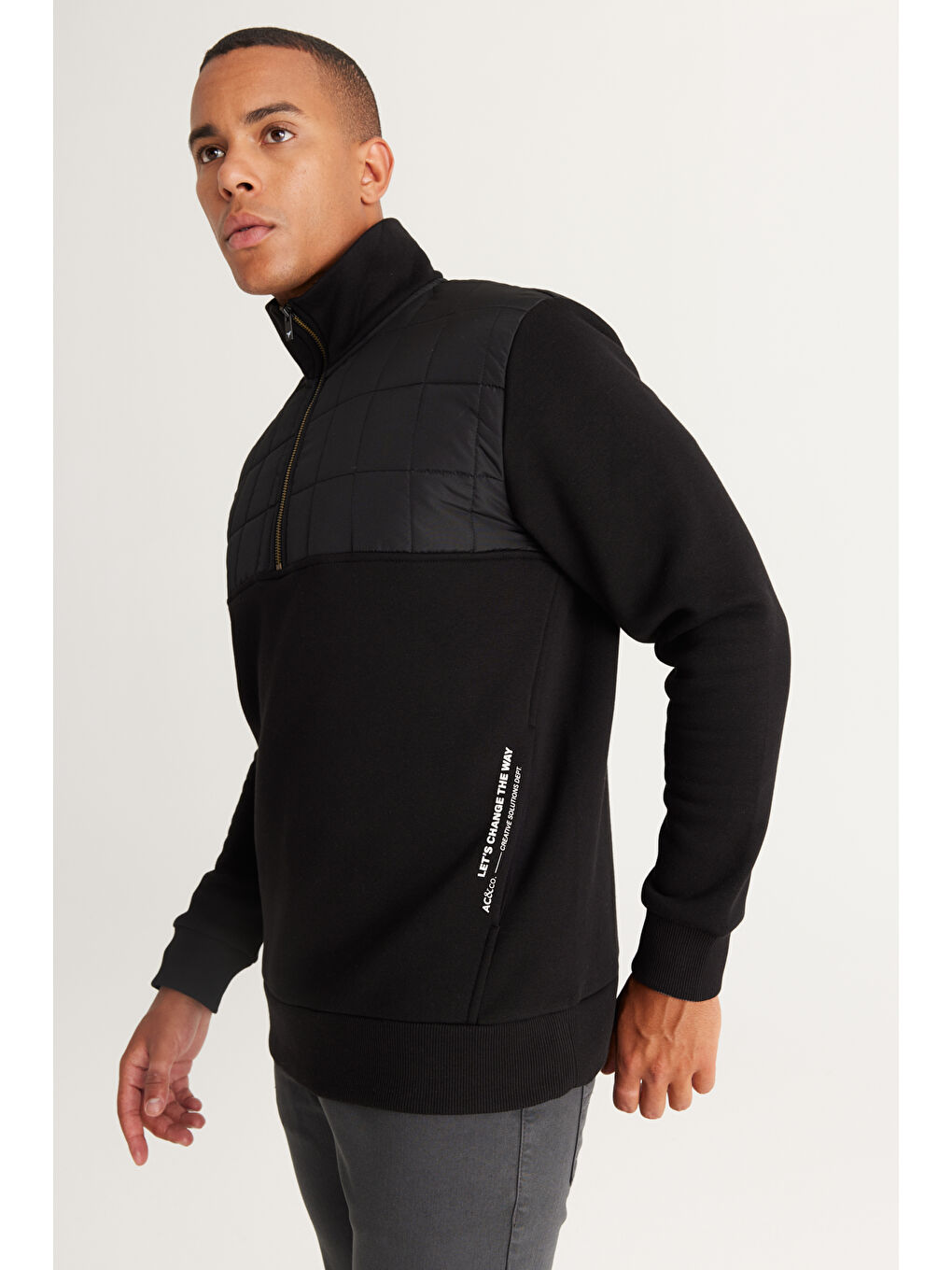 Erkek Siyah Standart Fit Normal Kesim Bato Yaka Desenli Pamuklu Sweatshirt-3