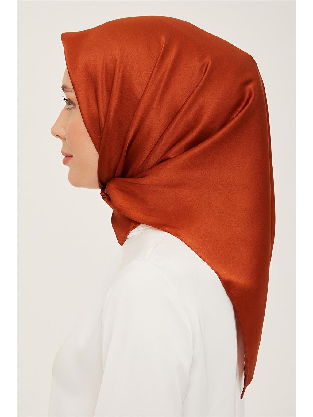 Turuncu Sura Eşarp 22Ya0010 131 94-2