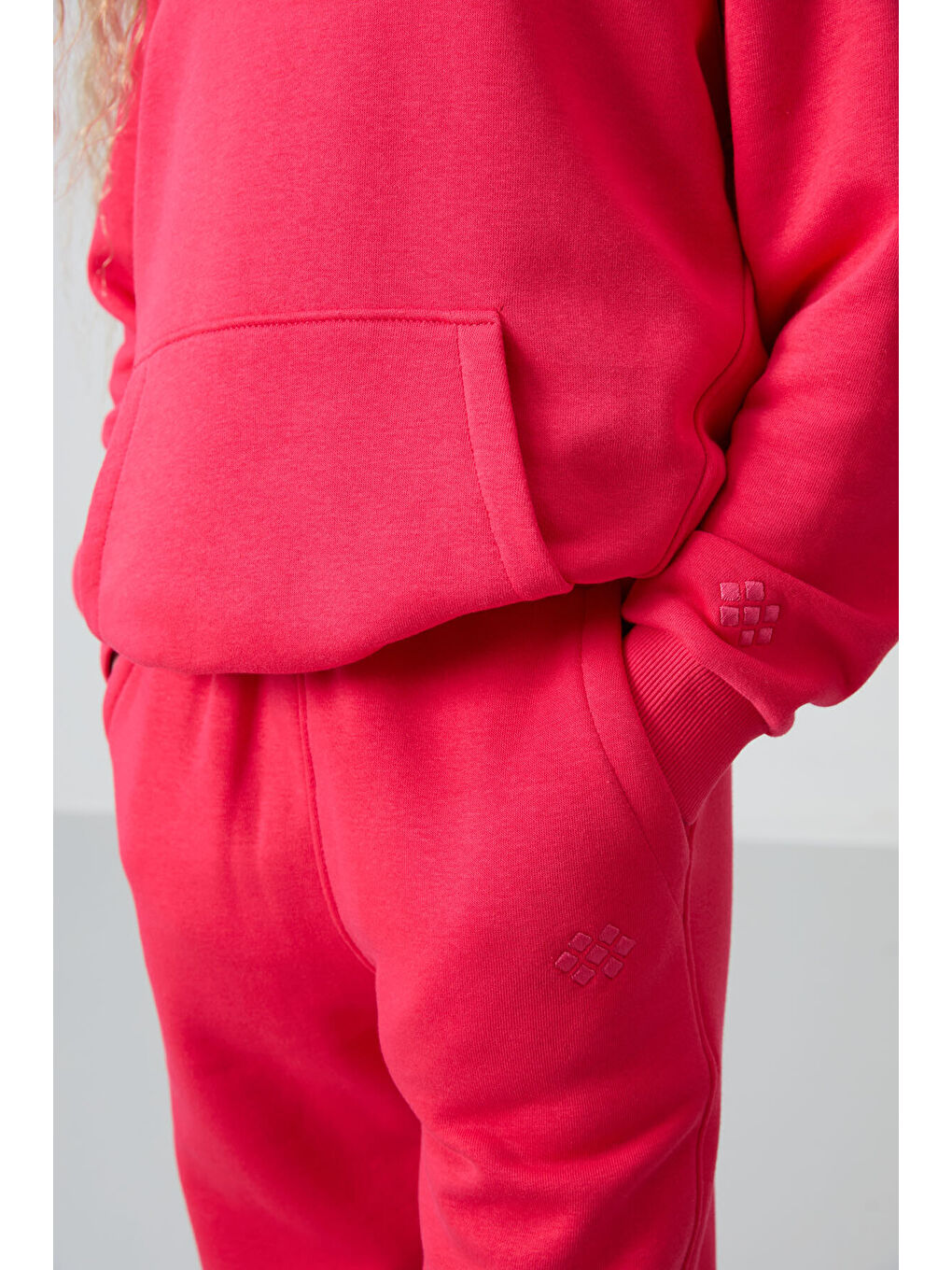 Viva Kırmızı Pamuklu İçi Tüylü Yumuşak Dokulu Standart Fit Nakışlı Kız Çocuk Eşofman Takım - 75162-4