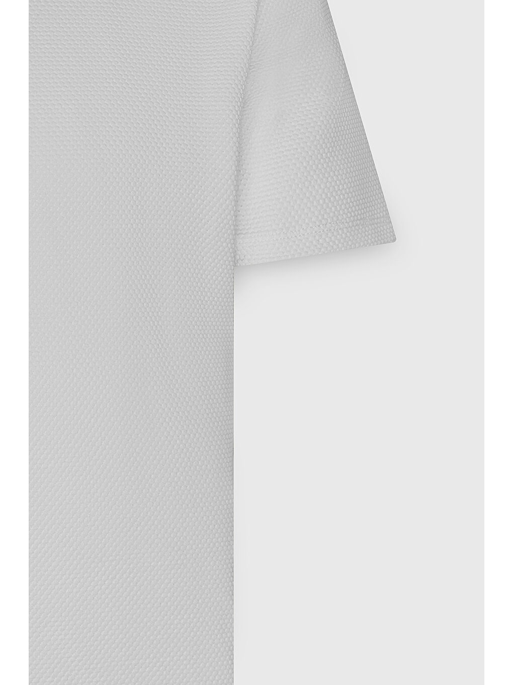 Erkek Beyaz Slim Fit Dar Kesim Bisiklet Yaka Kısa Kollu Yumuşak Tuşeli Basic Tişört-7