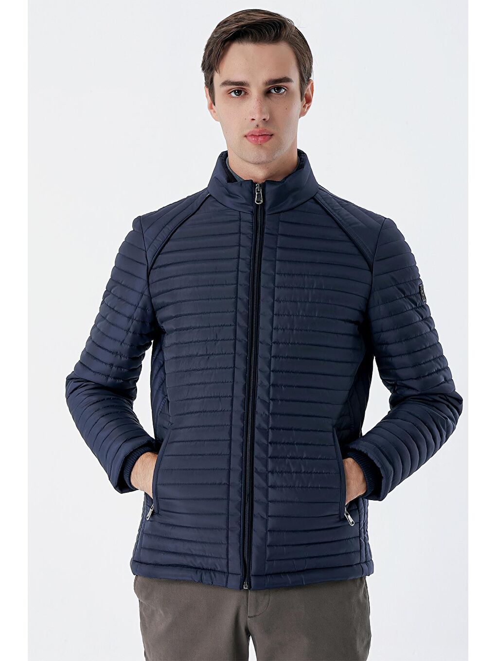 Koyu Lacivert Kapitone Dolumlu Dik Yaka Astarlı Slim Fit Dar Kesim Casual Şişme Mont 1007235264-3