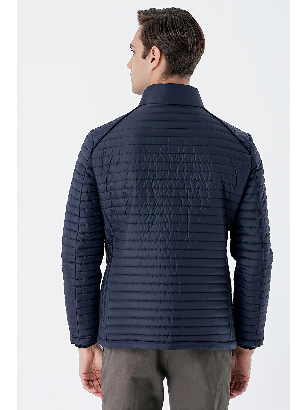 Koyu Lacivert Kapitone Dolumlu Dik Yaka Astarlı Slim Fit Dar Kesim Casual Şişme Mont 1007235264-6