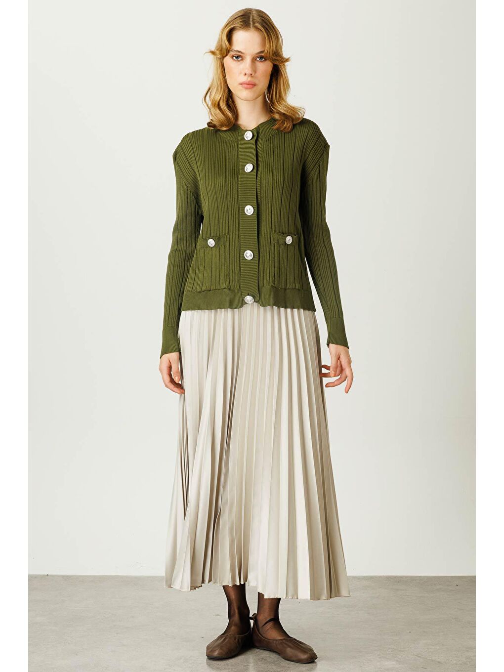 Turkuaz Pilisoley Saten Etek - Su Yeşili-1