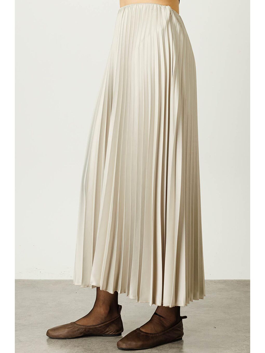 Turkuaz Pilisoley Saten Etek - Su Yeşili-4