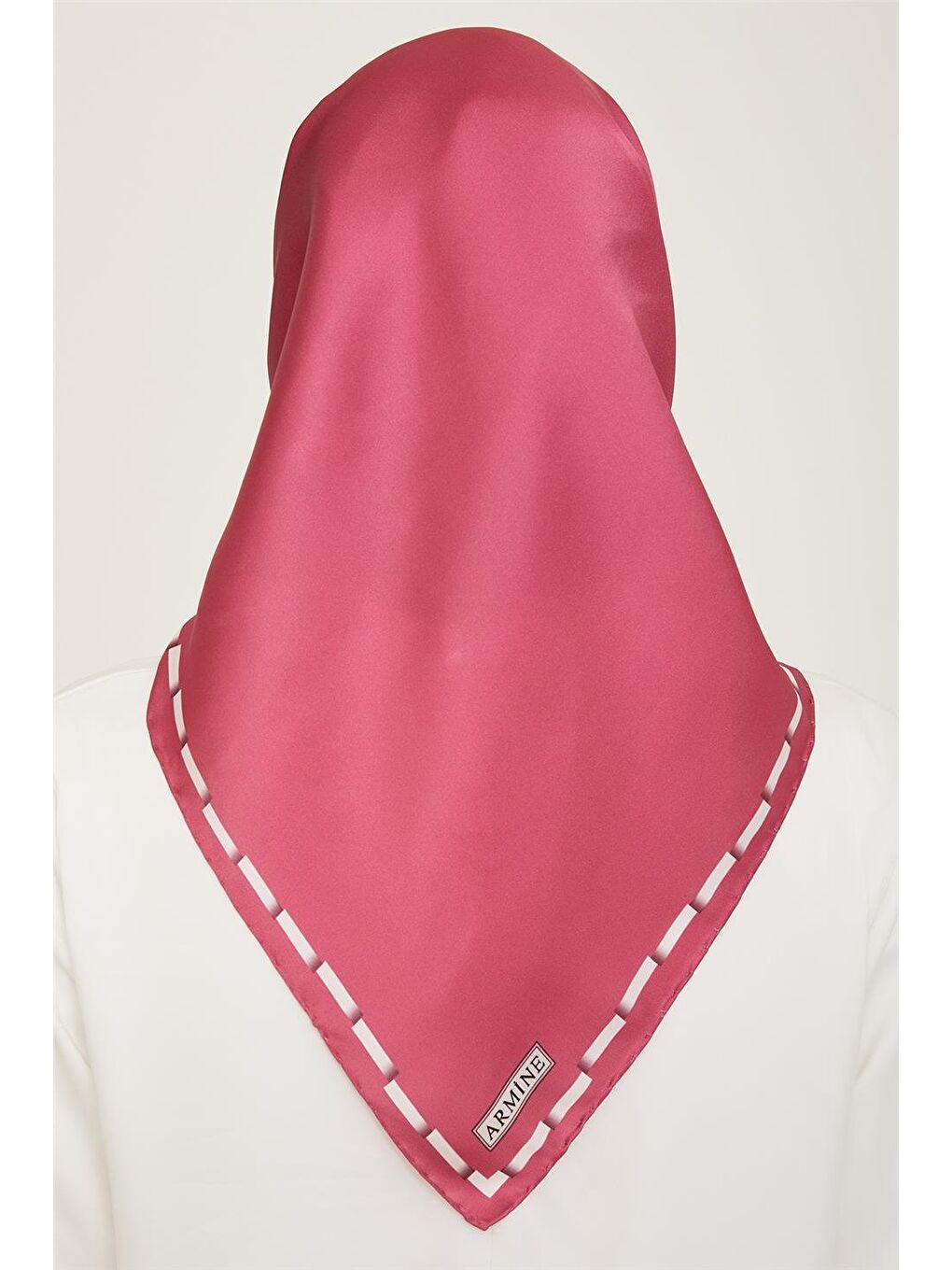 Pembe Klasik Desenli Twill İpek Eşarp 24Ya9165 31 51-3